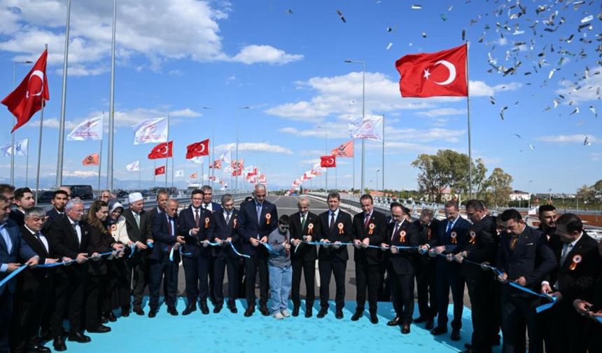 Bakan Uraloğlu: Sinyalizasyon Kaldırıldı, Trafik Kesintisiz Akıyor