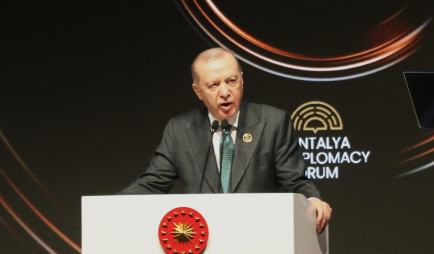 Cumhurbaşkanı Erdoğan: "Gazze'deki soykırım mevcut düzenin neye izin verdiğini göstermiştir"