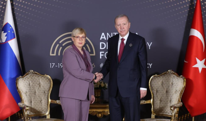 Cumhurbaşkanı Erdoğan Slovenya Cumhurbaşkanı Natasa Pirc Musar ile görüştü