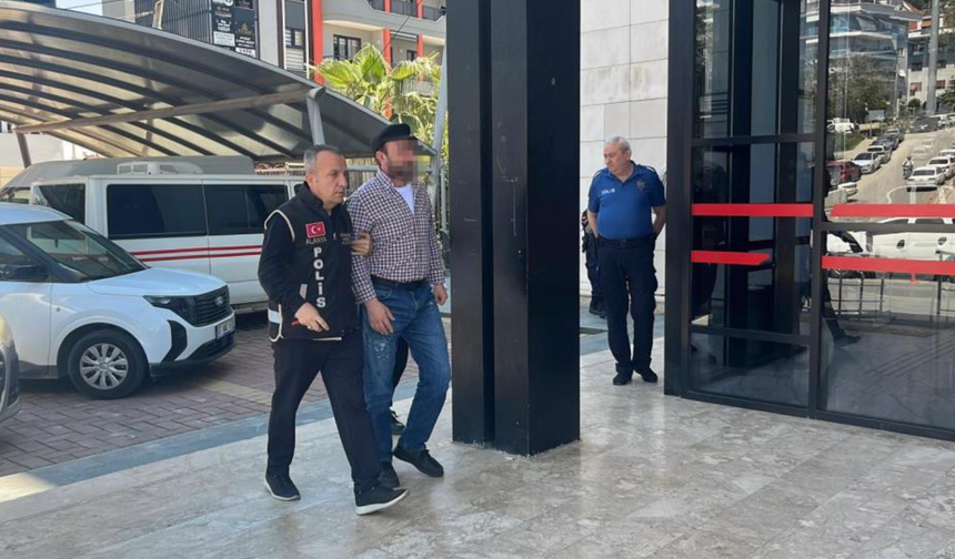 Sosyal medyada cumhurbaşkanına hakaret eden şahıs tutuklandı!