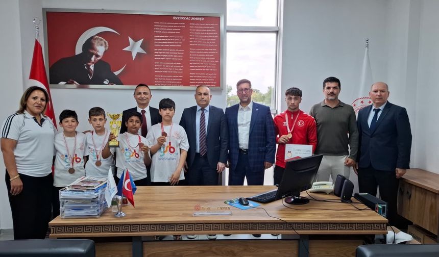 Aksu'dan bir başarı dalgası da bocce ve muaythai branşlarından