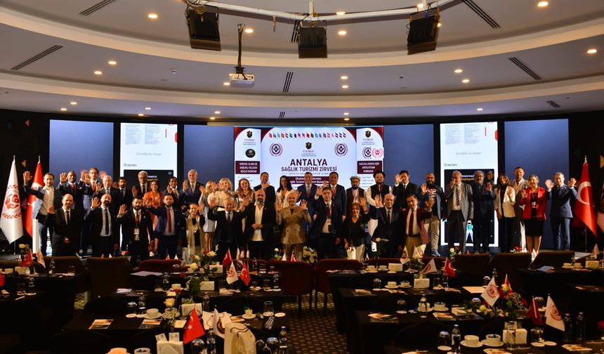 Antalya'da sağlık turizmi zirvesine 100'den fazla ülkeden katılım