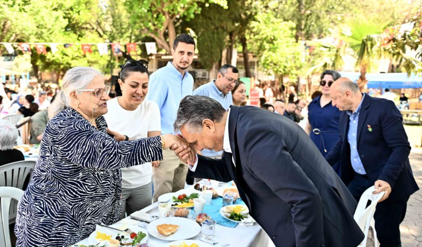 'Vatan sağ olsun’ diyen şehit anneleri unutulmadı