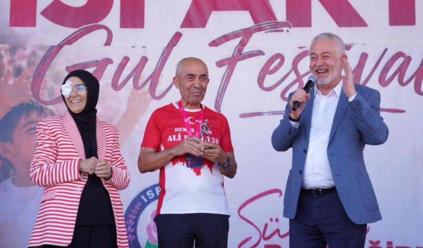 Demir adam Ali Bıdı, Gül Maratonu'nu başarıyla tamamladı