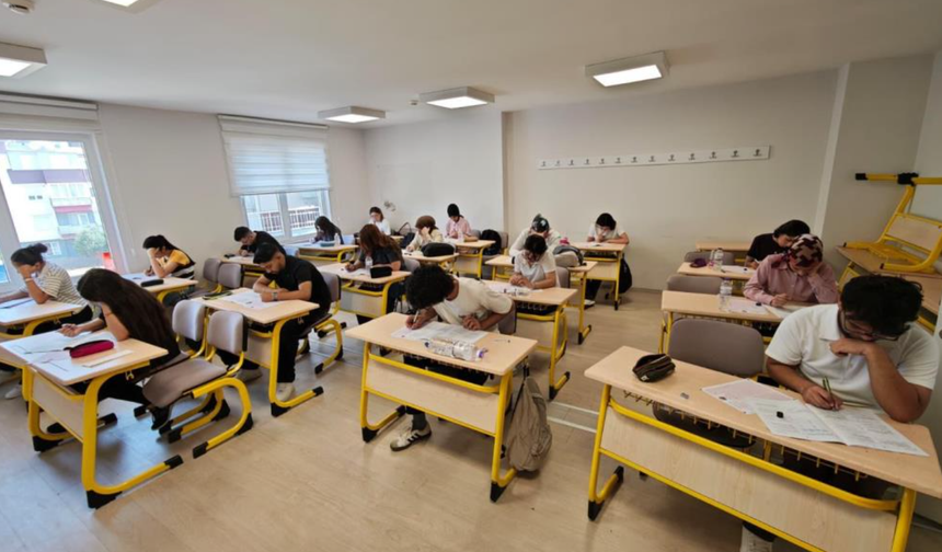 Kepez Belediyesi'nden YKS adaylarına tam destek