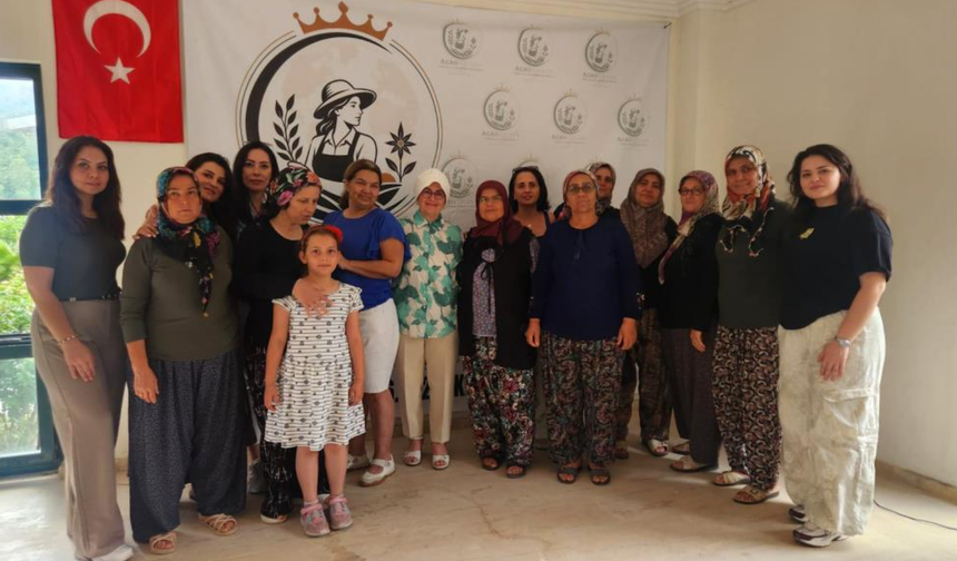Aksu Karaöz'de kadınlar kooperatif çatısı altında birleşti!