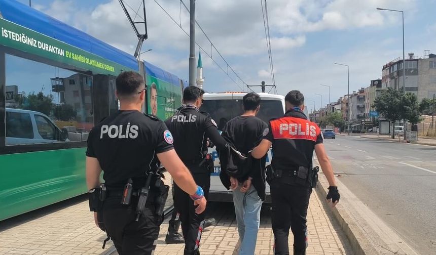 Polisi görünce kaçmak istedi, gerçek sonradan ortaya çıktı!