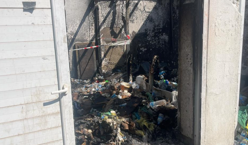 Alanya'da 5 yıldızlı otelin geri dönüşüm deposundaki yangın korkuttu!