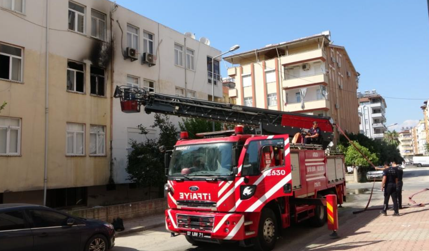 Personel lojmanı olarak kullanılan daire yandı!