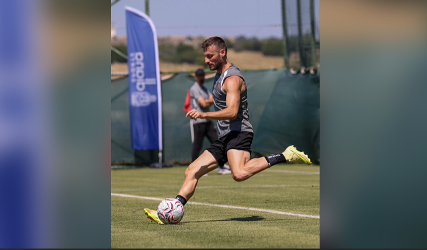 Corendon Alanyaspor yeni sezon hazırlıklarını Burdur'da sürdürüyor