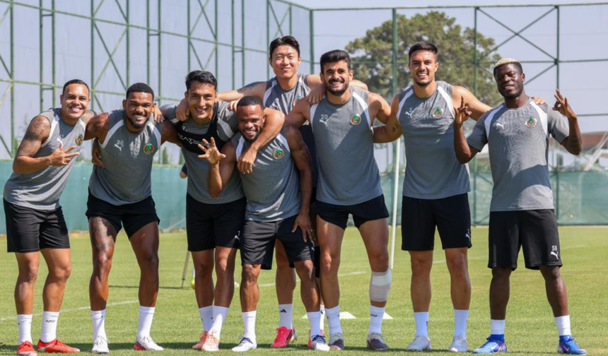 Corendon Alanyaspor, Burdur kampında yeni sezon hazırlıklarını sürdürdü
