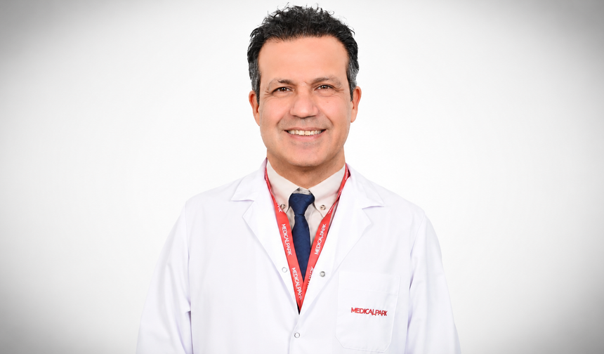 Prof. Dr. Gürhan Öz: "Aşırı terleme sosyal yaşamı olumsuz etkiliyor"