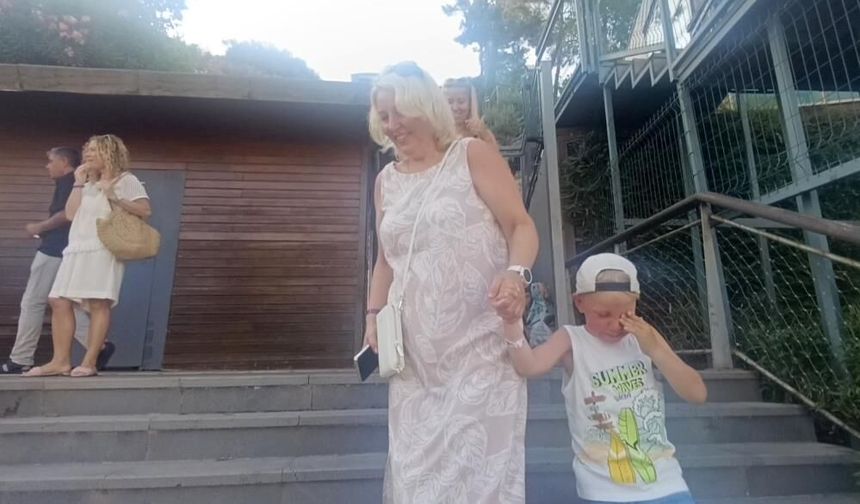 Antalya'da asansör paniği!