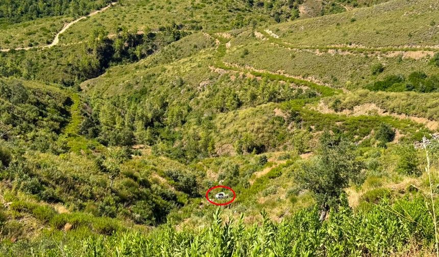 Antalya'da otomobil uçuruma yuvarlandı: 5 ölü, 2 yaralı