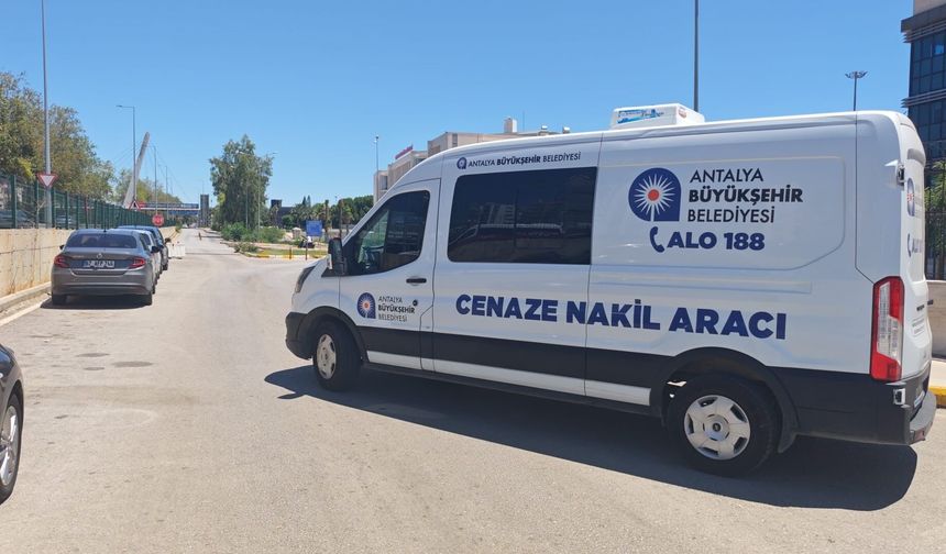 Genç kadını tabancayla vurarak öldürüp, ardından intihar etti