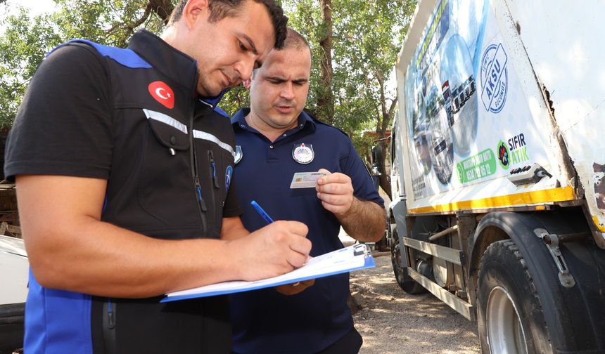 Aksu’da 15 ton tarihi geçmiş süt ürününe el konuldu