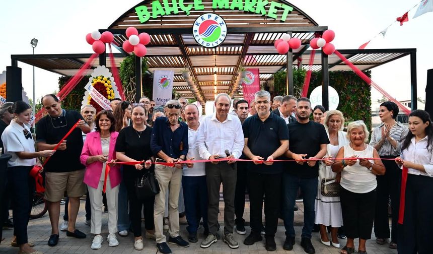 Kepez Belediyesi Bahçe Market’i Dokumapark’ta hizmete açtı