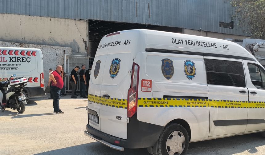 “Temizleyip geleceğim" dediği kamyonun yanında cansız bedeni bulundu
