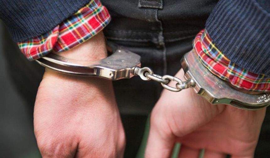 Antalya'da fuhuş ve uyuşturucu operasyonu: 14 gözaltı