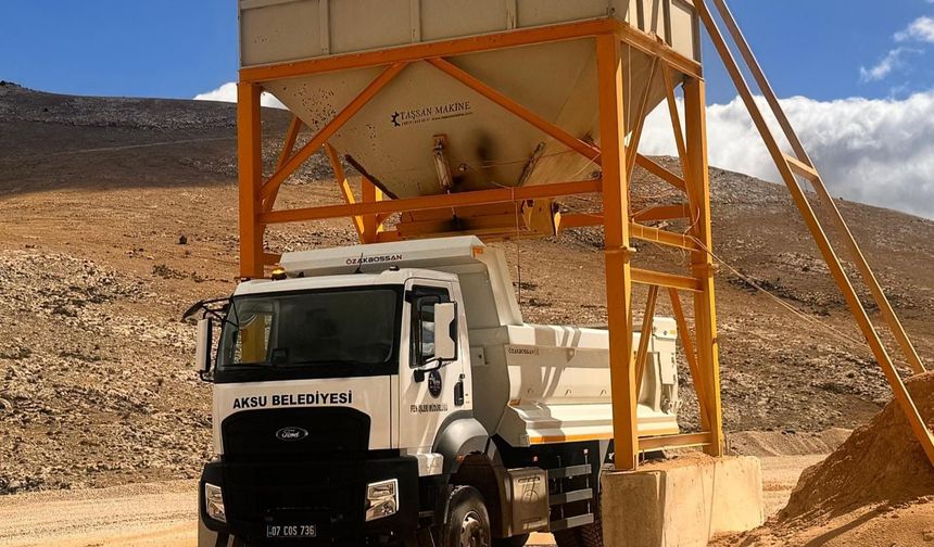 Aksu Belediyesi'nden Elmalı'ya destek