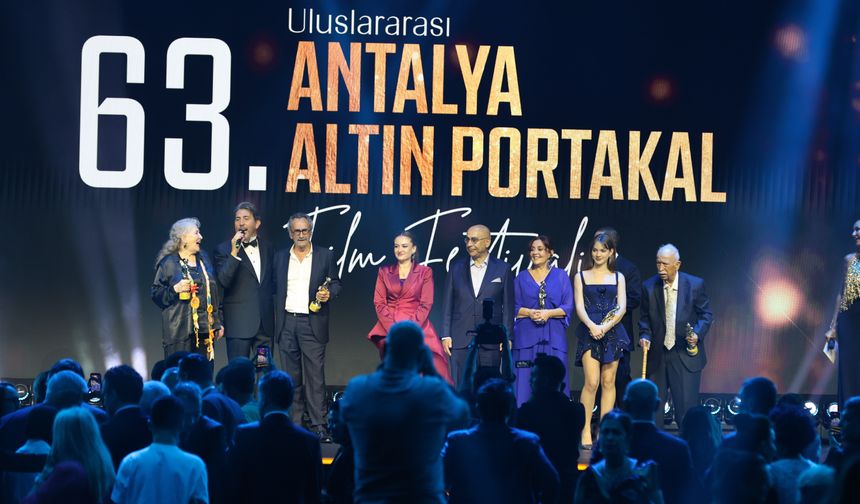 Altın Portakal'da onur ve emek ödülleri sahiplerini buldu