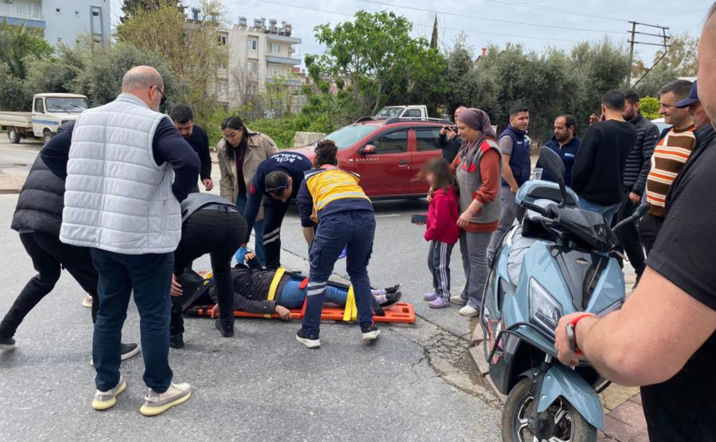 Gözyaşlarıyla babasına ihbar etti!