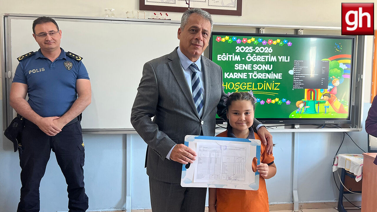 Aksu’da 14 bin 610 öğrenci karne heyecanı yaşadı