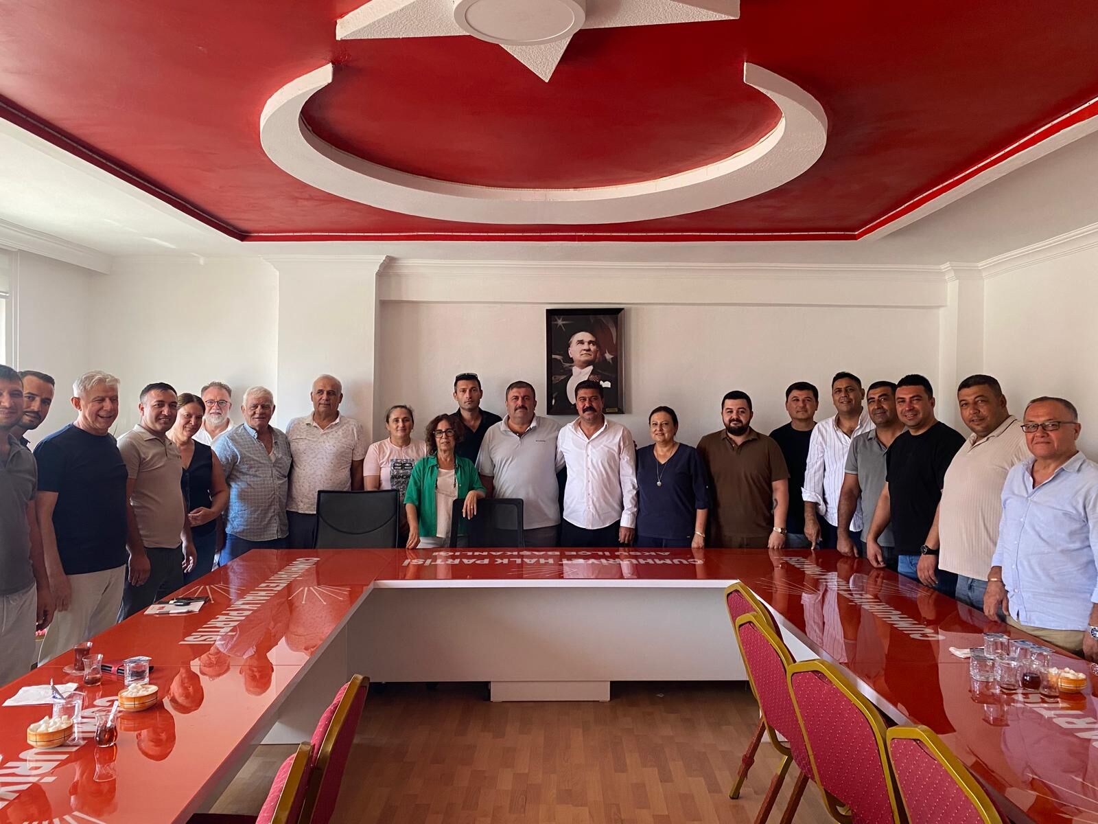 CHP Aksu, muhtarlarla bir araya geldi: “Aksu’nun sorunlarını birlikte konuşacağız”